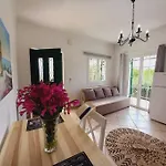1 Apartament